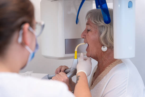 Best Emergency Care for Gum Disease in East Norwich, NY